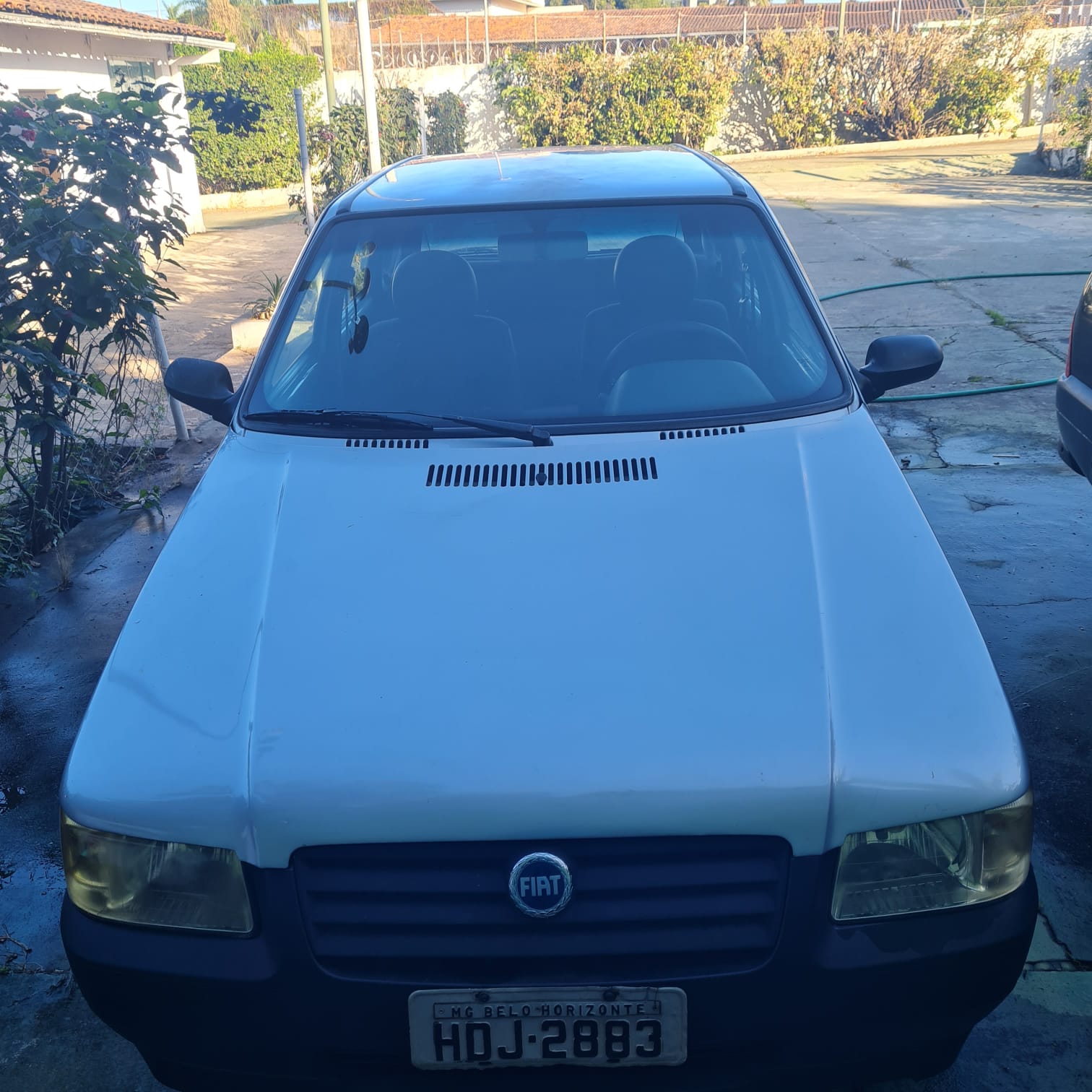 comprar Fiat Uno Mille em Belo Horizonte - MG