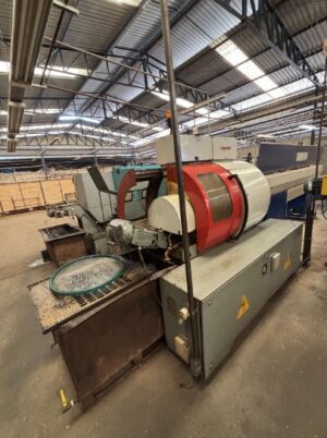 LOTE 05 BEM: TORNO AUTOMÁTICO CNC DE CARROS MULTIPLOS, MARCA ERGOMAT